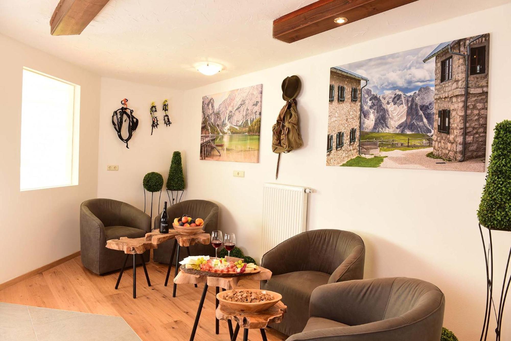 Hotel Tirolerhof Terenten Exteriör bild